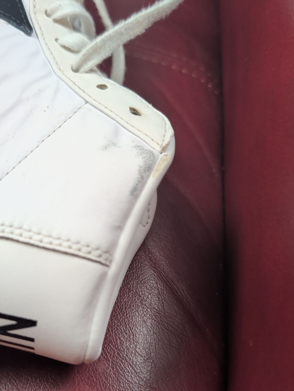 Nike Blazer Mid White Leather Sneakers with Black Swoosh 10.5 Men's - Picture 8 of 10